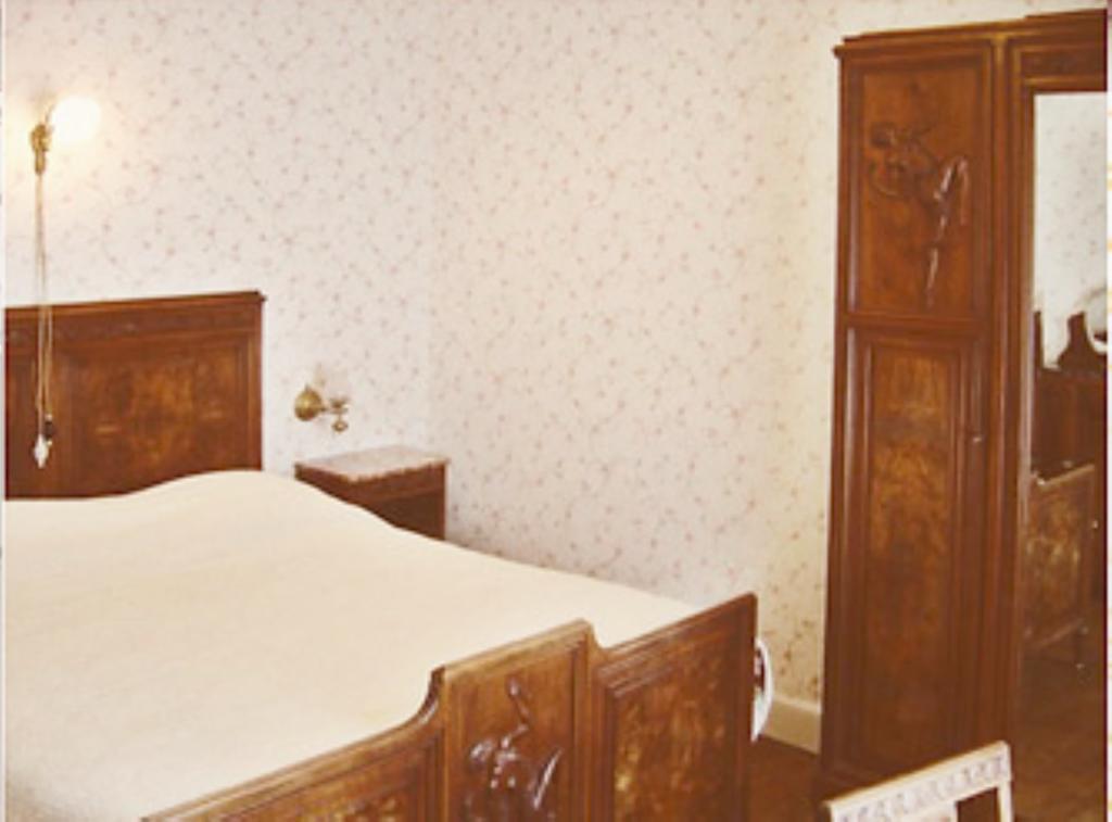 Le Terrondou Hotel Vic-sur-Cère Kamer foto