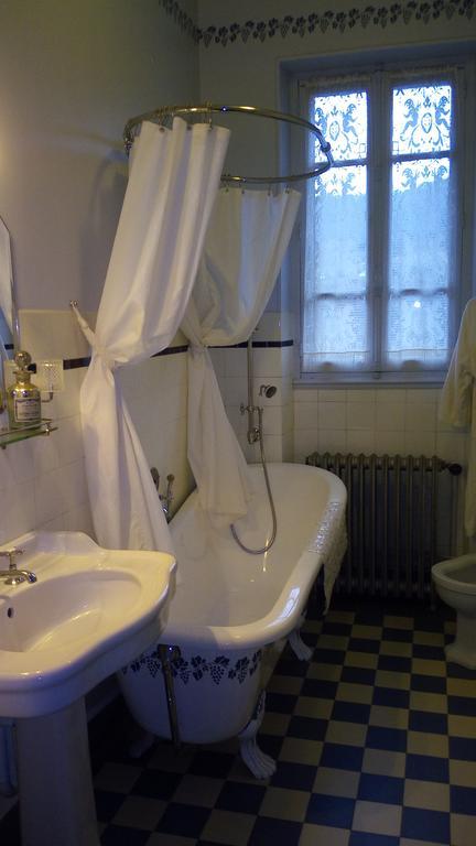 Le Terrondou Hotel Vic-sur-Cère Buitenkant foto